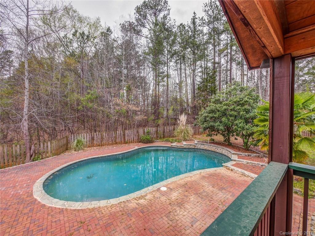 The Hylands - Residential