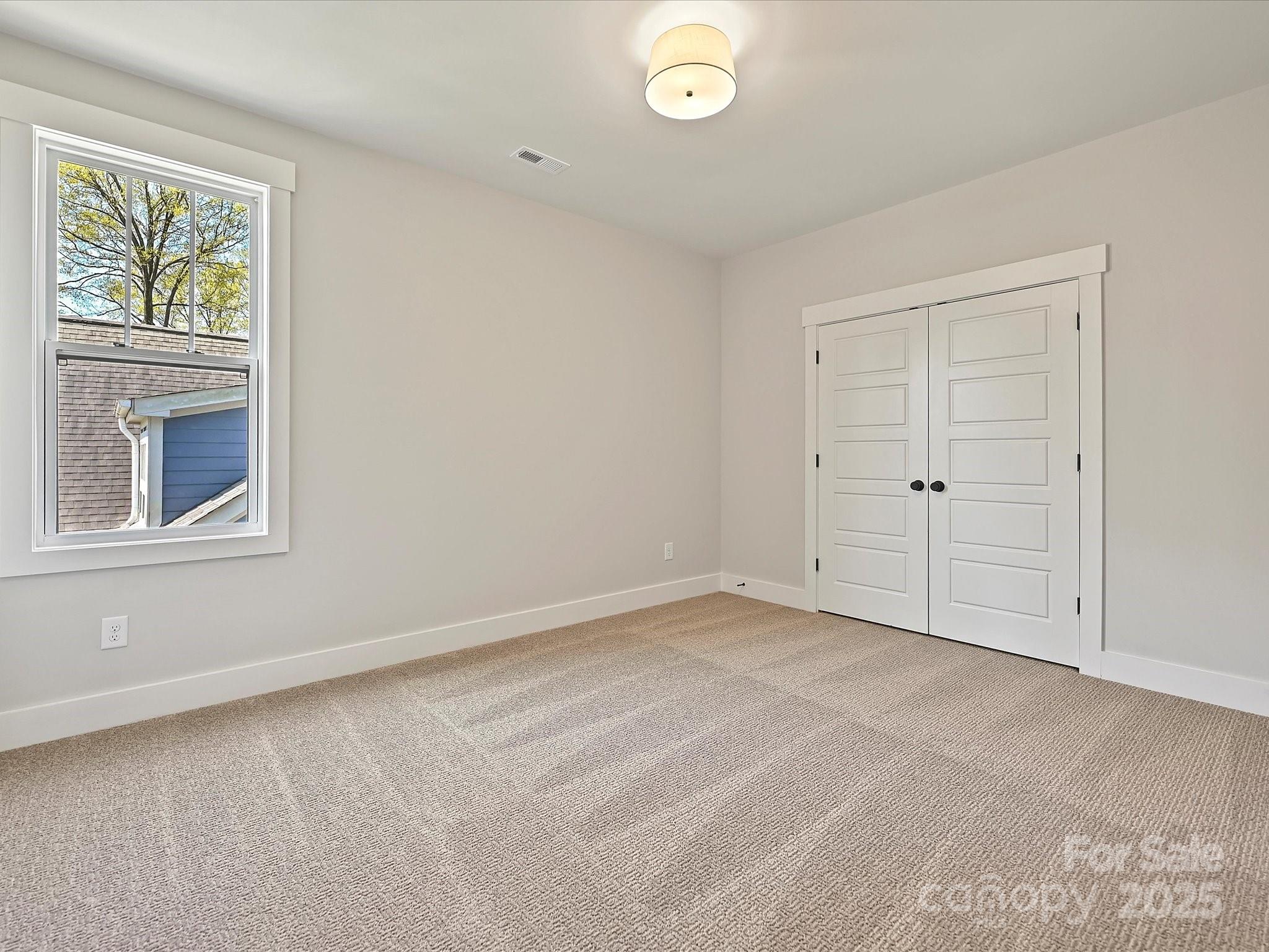 Villa Heights - Residential