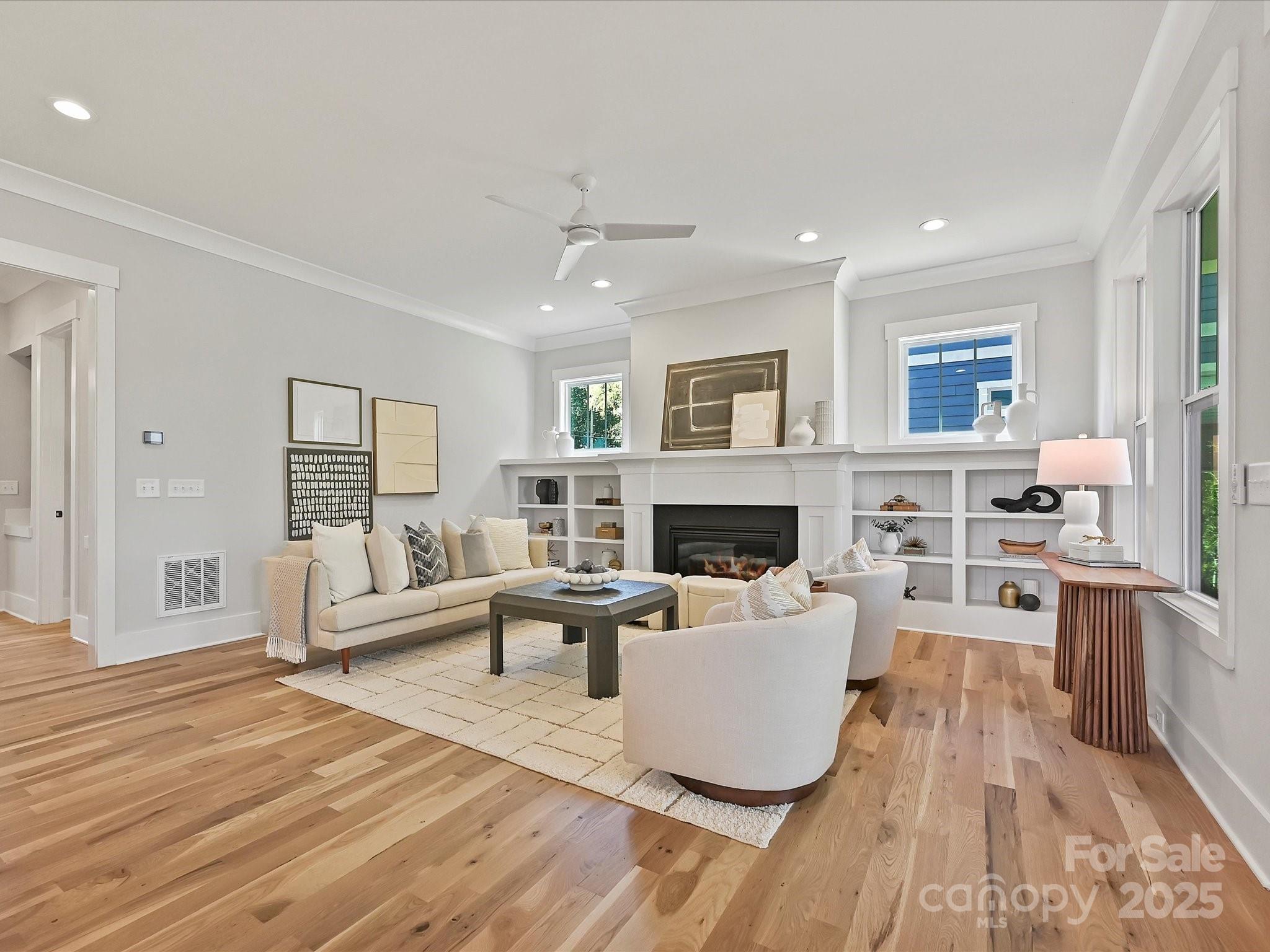 Villa Heights - Residential