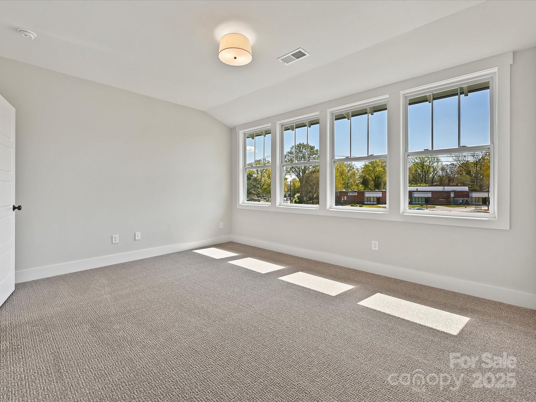 Villa Heights - Residential