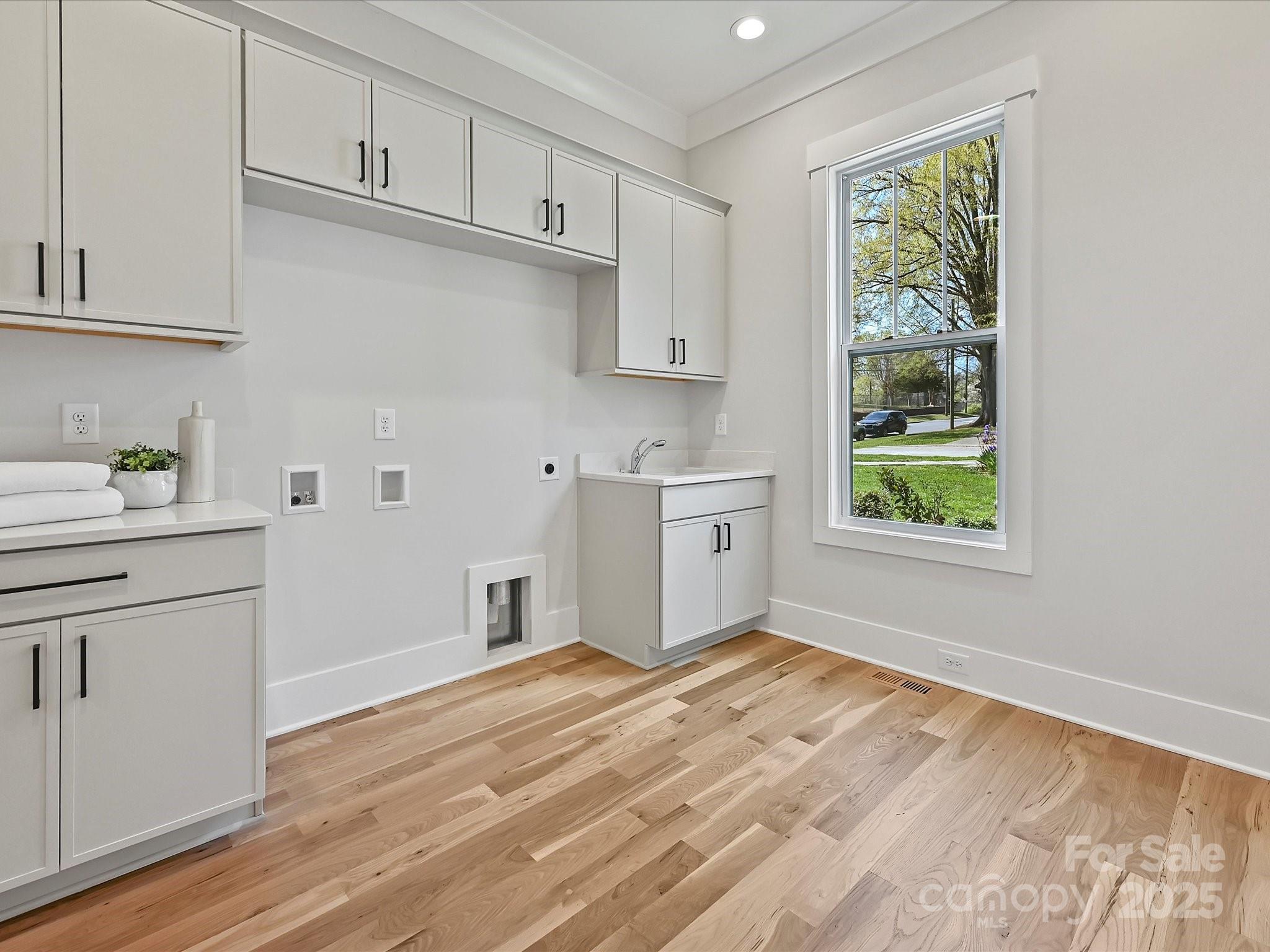 Villa Heights - Residential