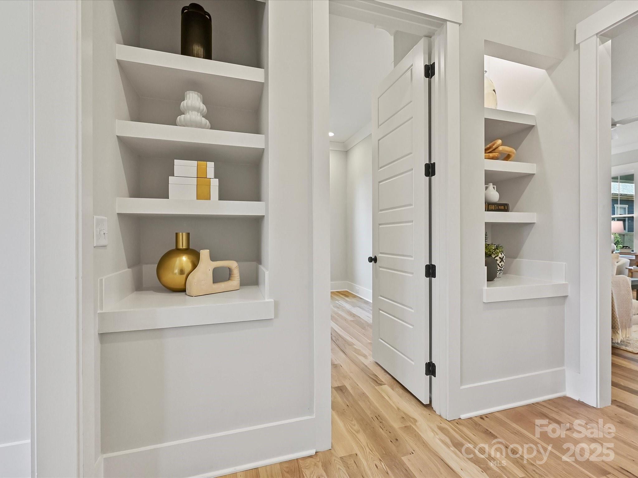 Villa Heights - Residential