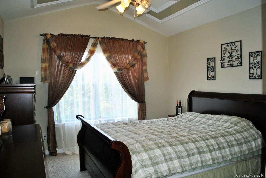 Ridge Pointe - Residential