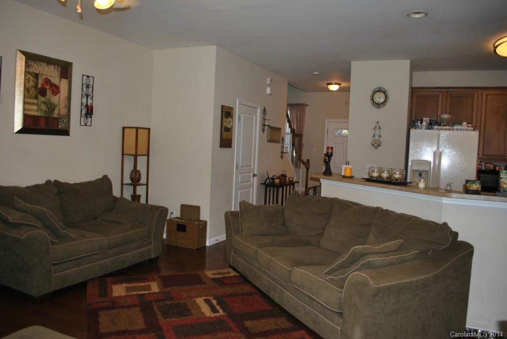 Ridge Pointe - Residential