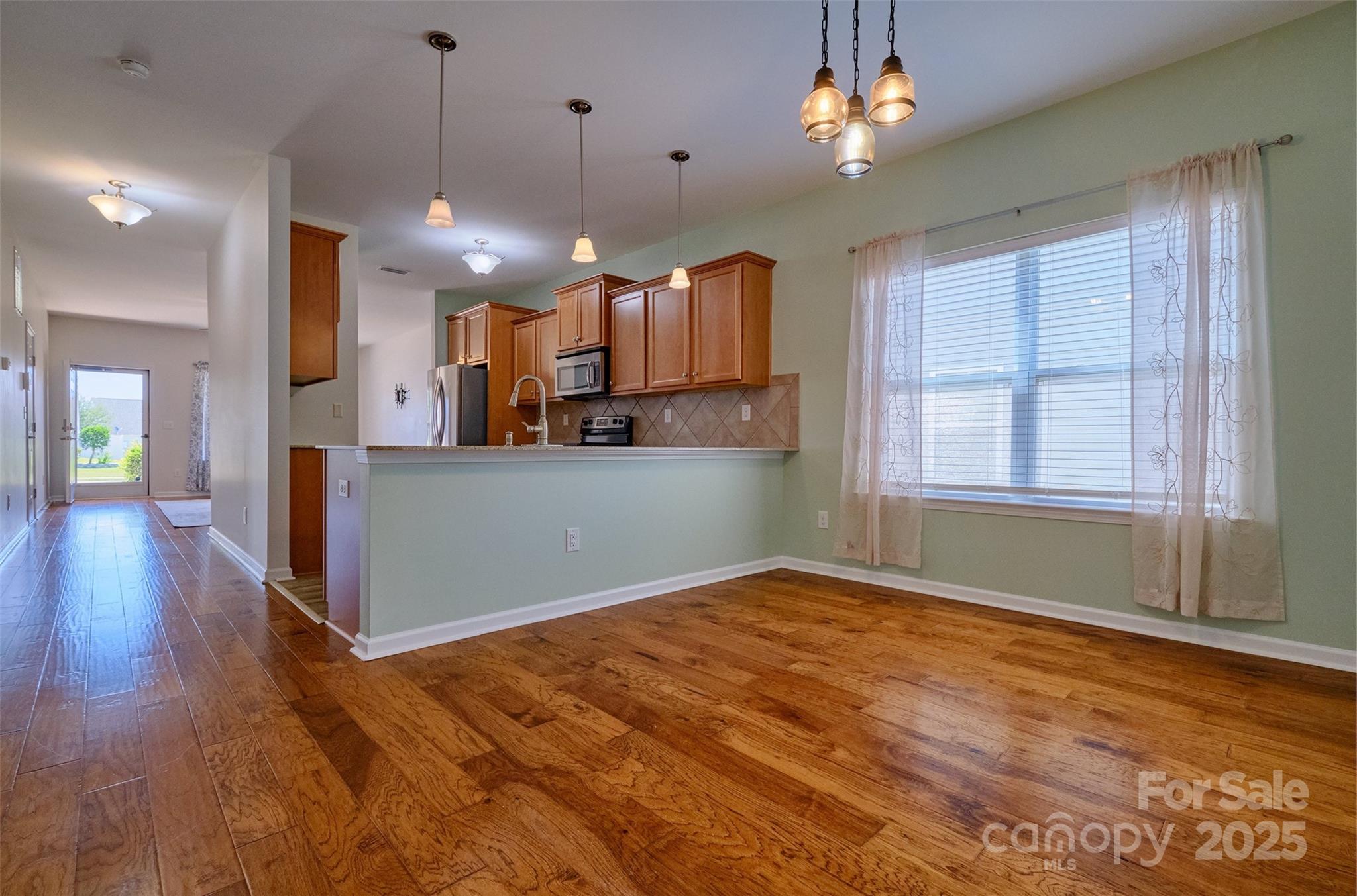 Newport Lakes - Residential