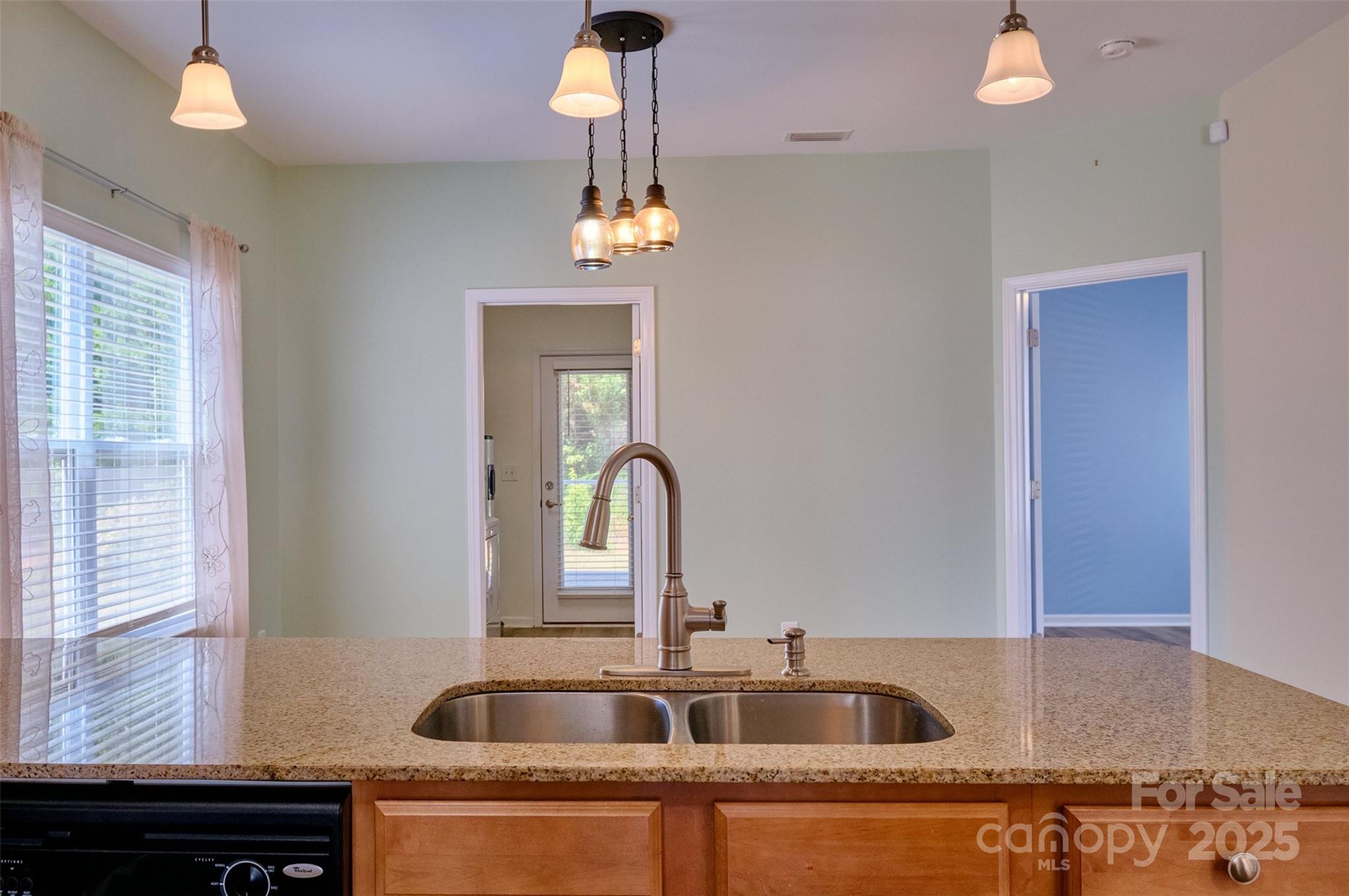 Newport Lakes - Residential