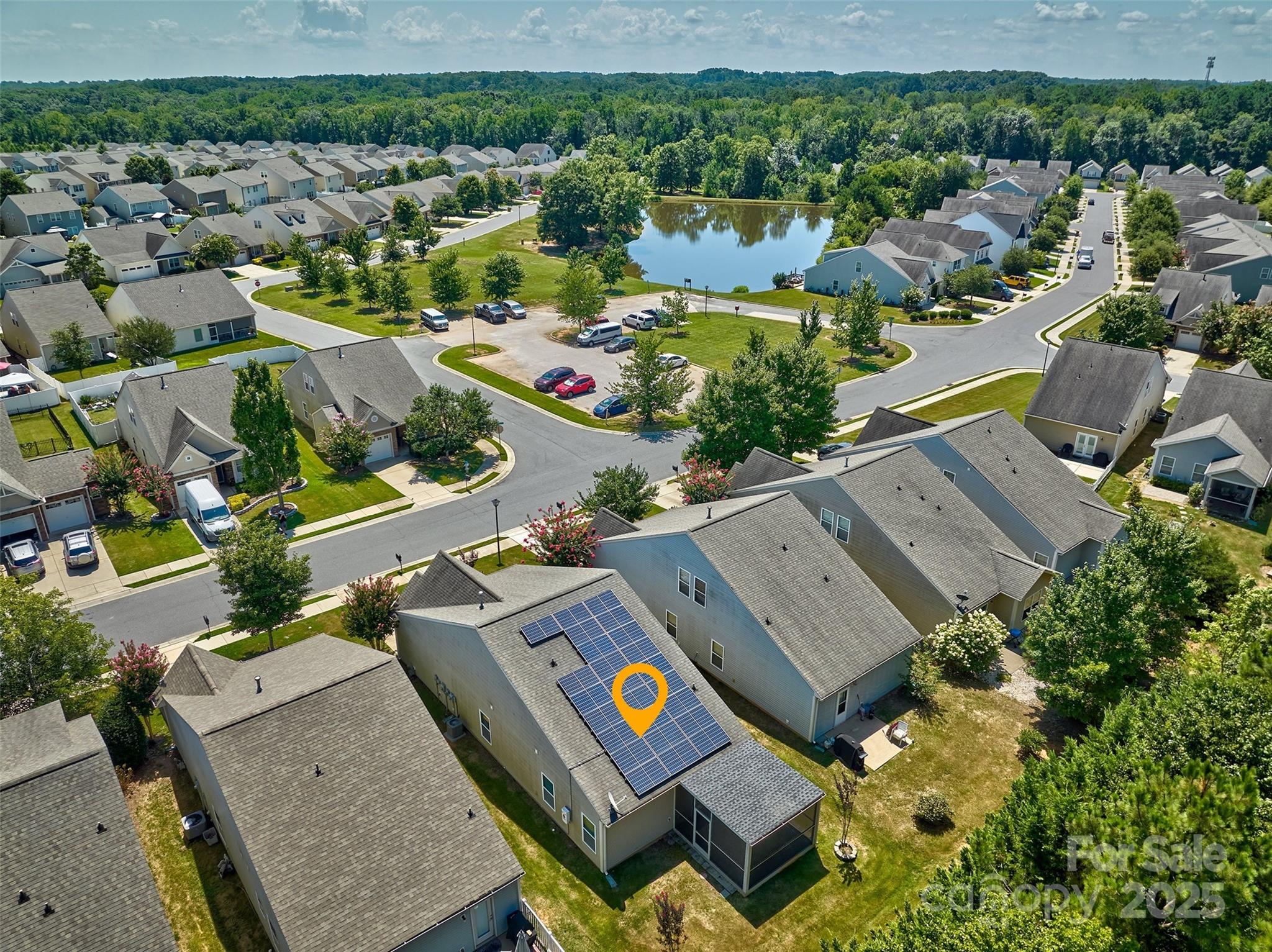 Newport Lakes - Residential