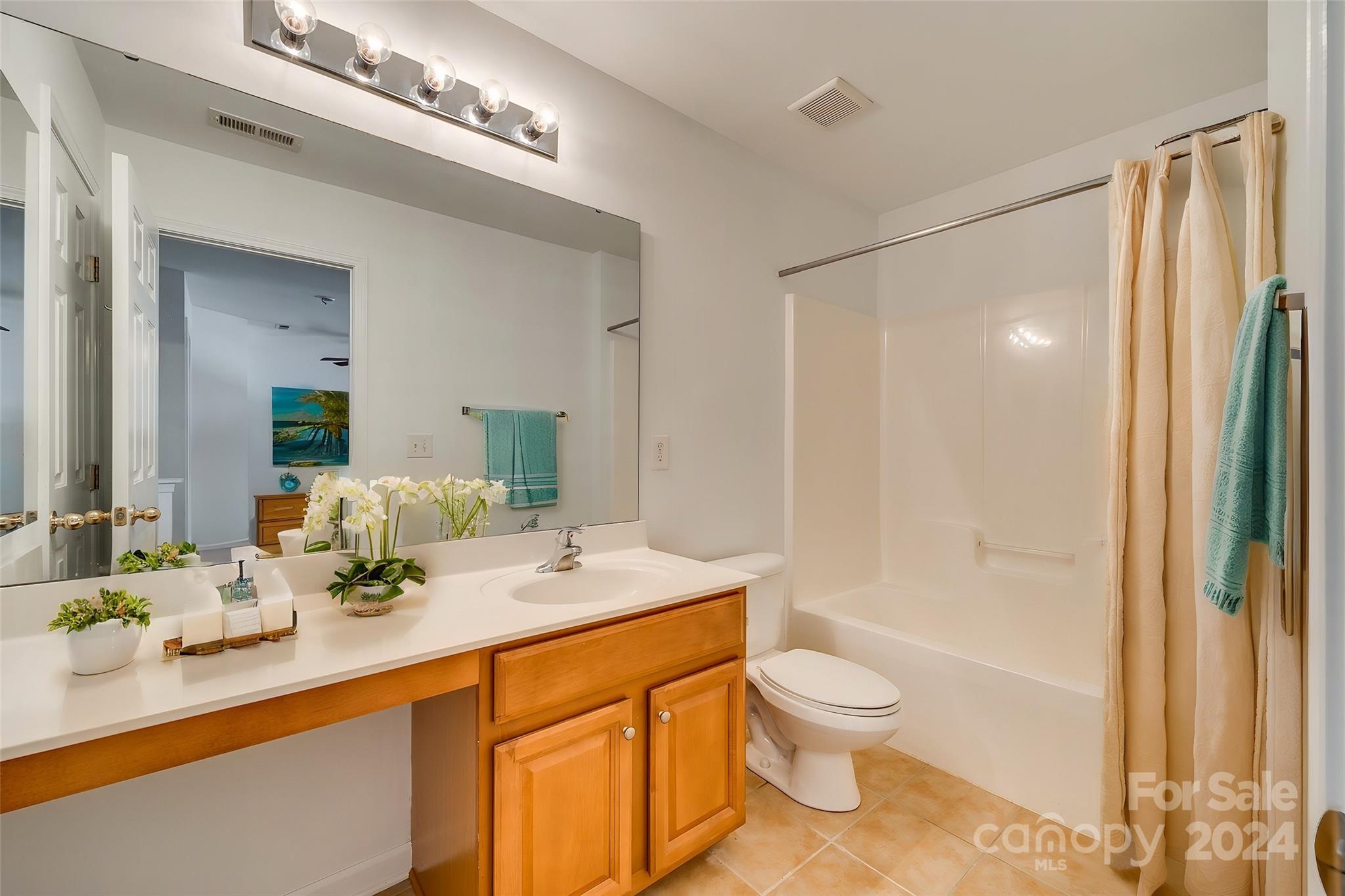 Fairway Townes - Residential