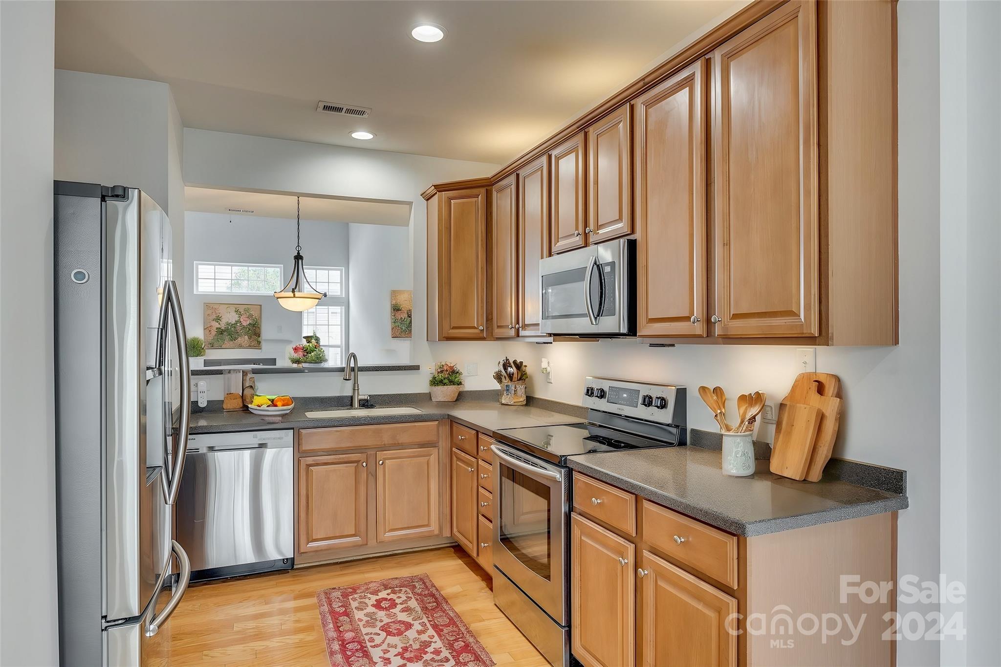 Fairway Townes - Residential