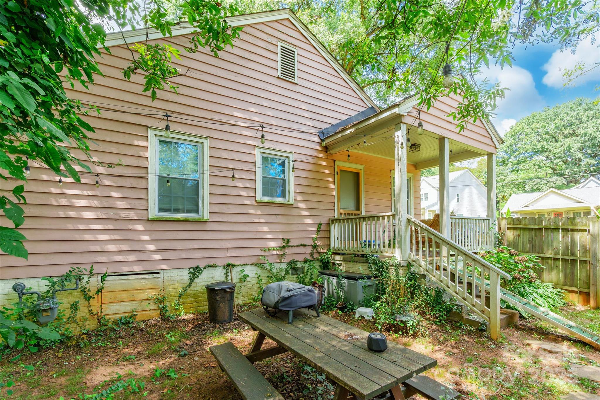 Summit Hills - Residential