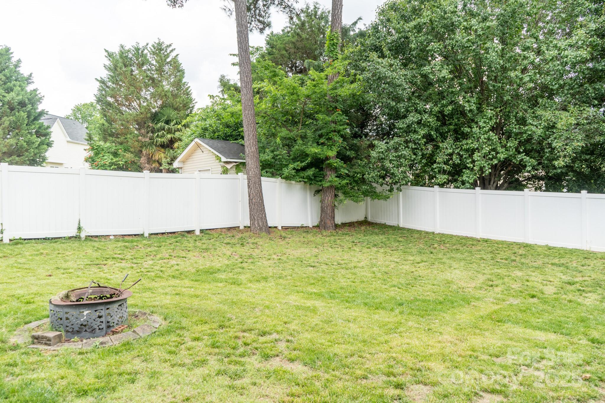 435 Riverwalk Divide NW