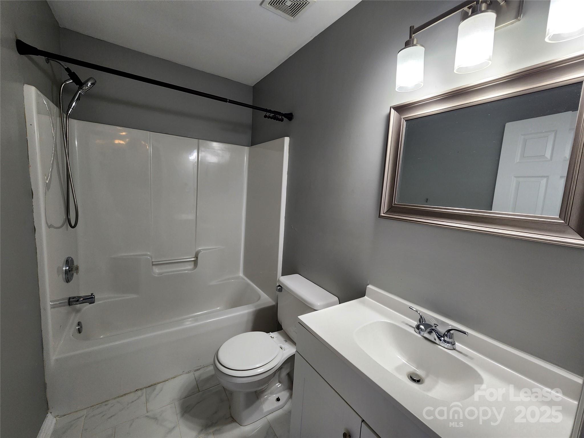 2139 Mallard Green Place