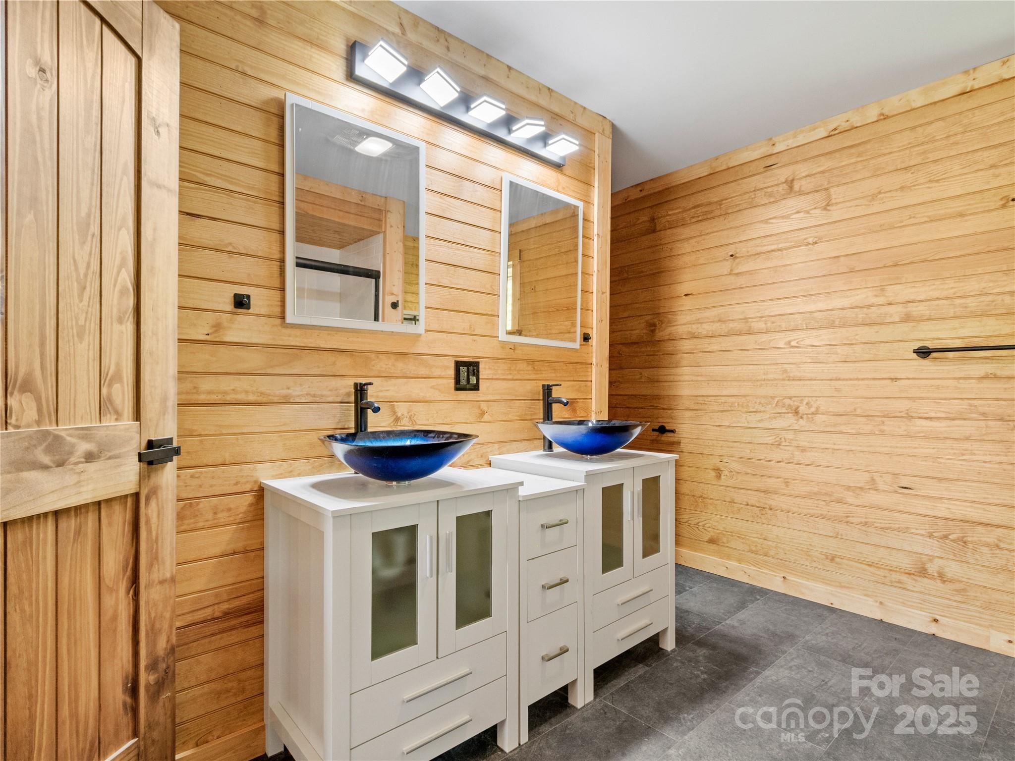137 Red Maple Lane