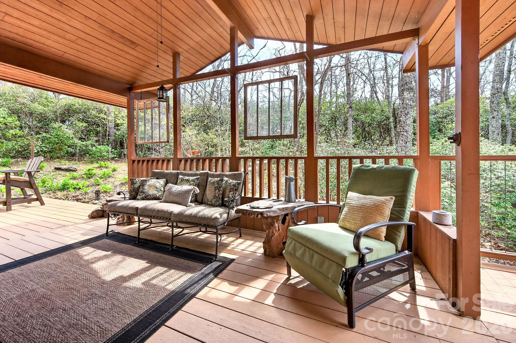 Laurel Ridge - Residential