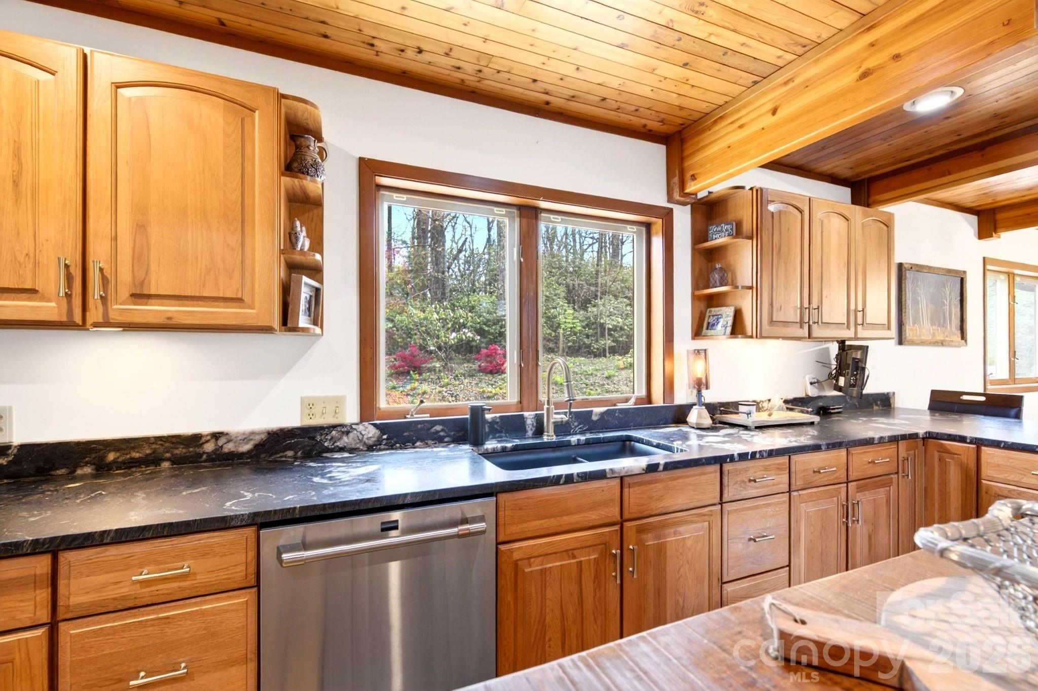 Laurel Ridge - Residential