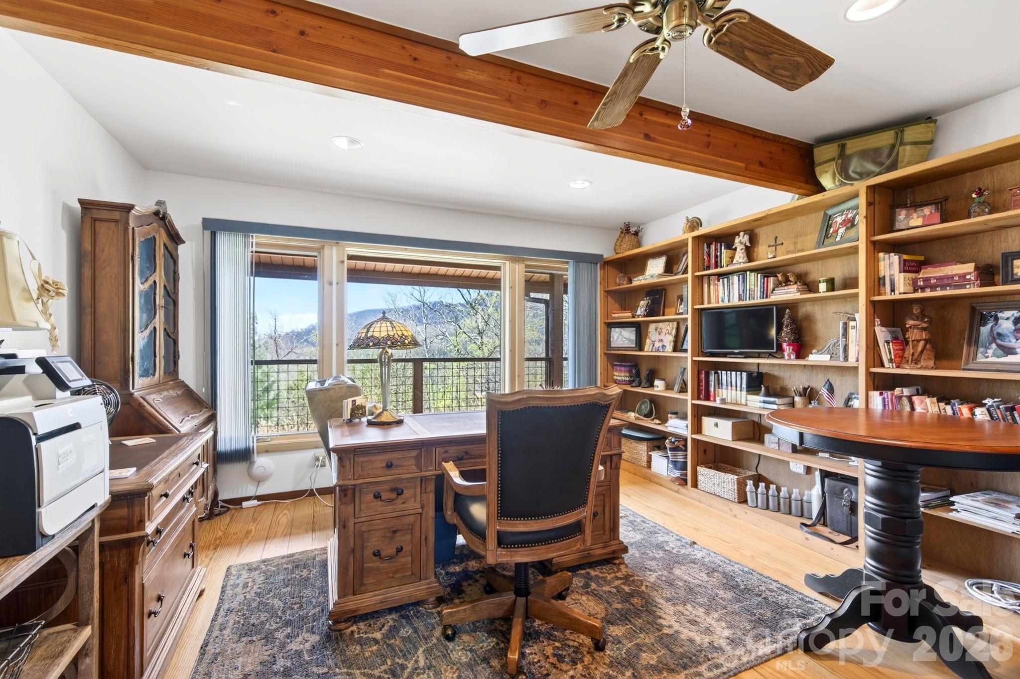 Laurel Ridge - Residential