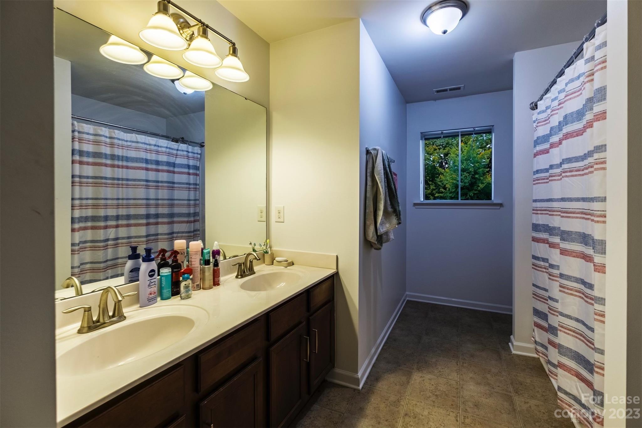 Ardrey Chase - Residential Lease