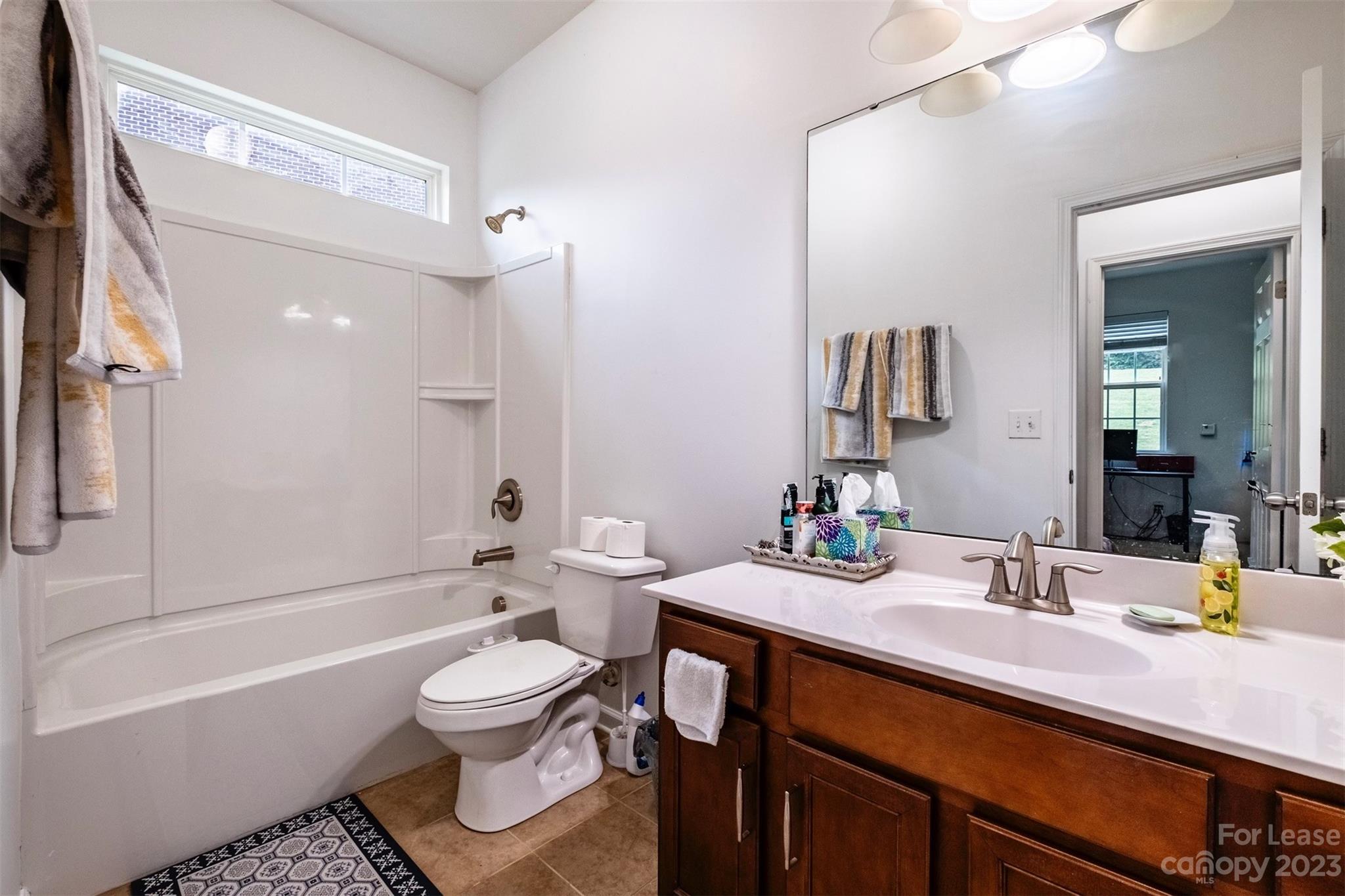 Ardrey Chase - Residential Lease