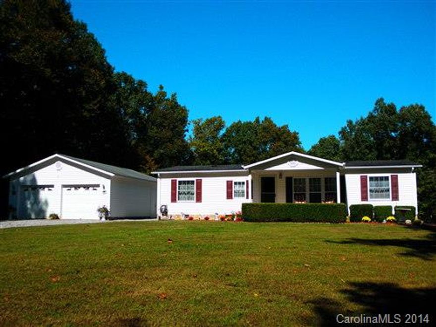 Beautiful country setting with 6 acres, mostly fenced pastures. Lovely remodeled home w/ 3 bedrooms and 2 full baths. Open floor plan, great kitchen & dining room. Master bedroom and newly remodeled bath. 2 car detached garage, 1 car workshop, gardening shed, tool shed and barn. Awesome recreation area next to babbling brook. Beautiful pastures surrounded by trees and the stream follows the perimeter. THIS TRULY IS AN AWESOME SETTING, TOTAL PRIVACY.