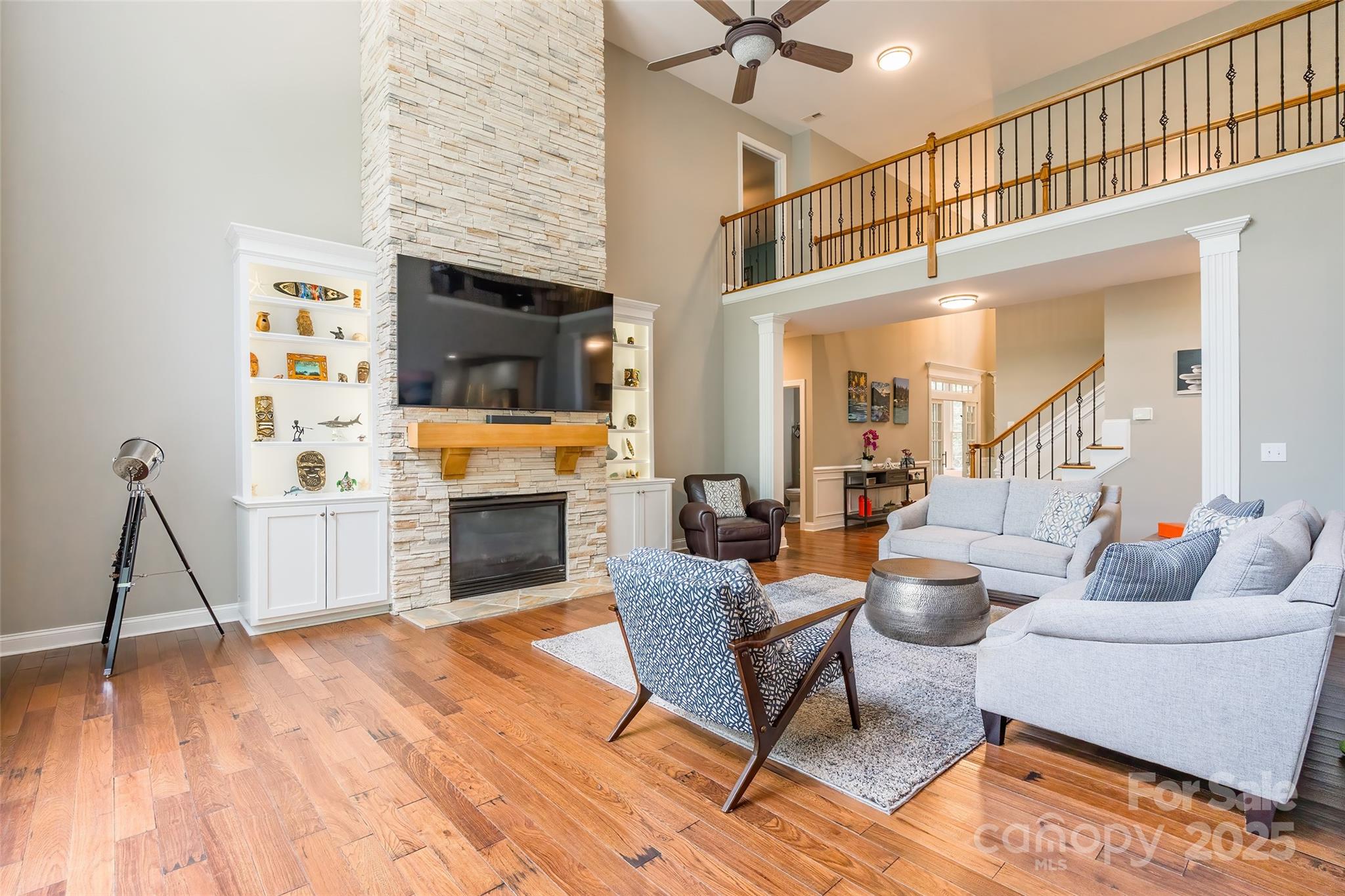 Lake Shore - Residential