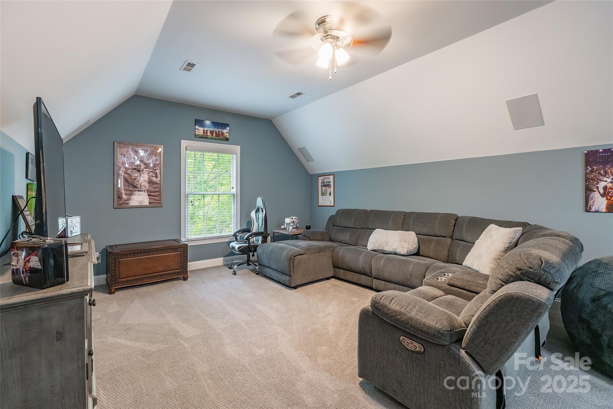 Lake Shore - Residential