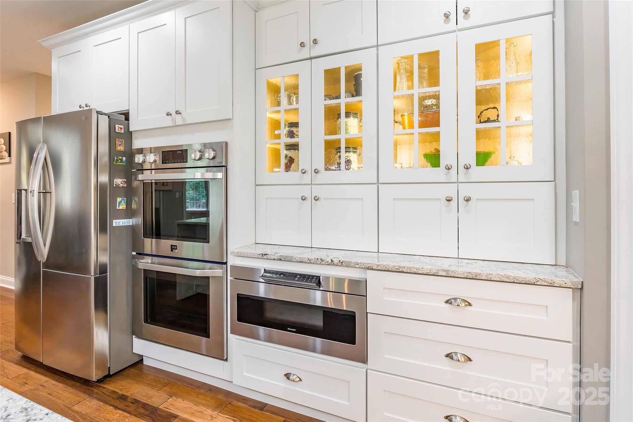 Lake Shore - Residential