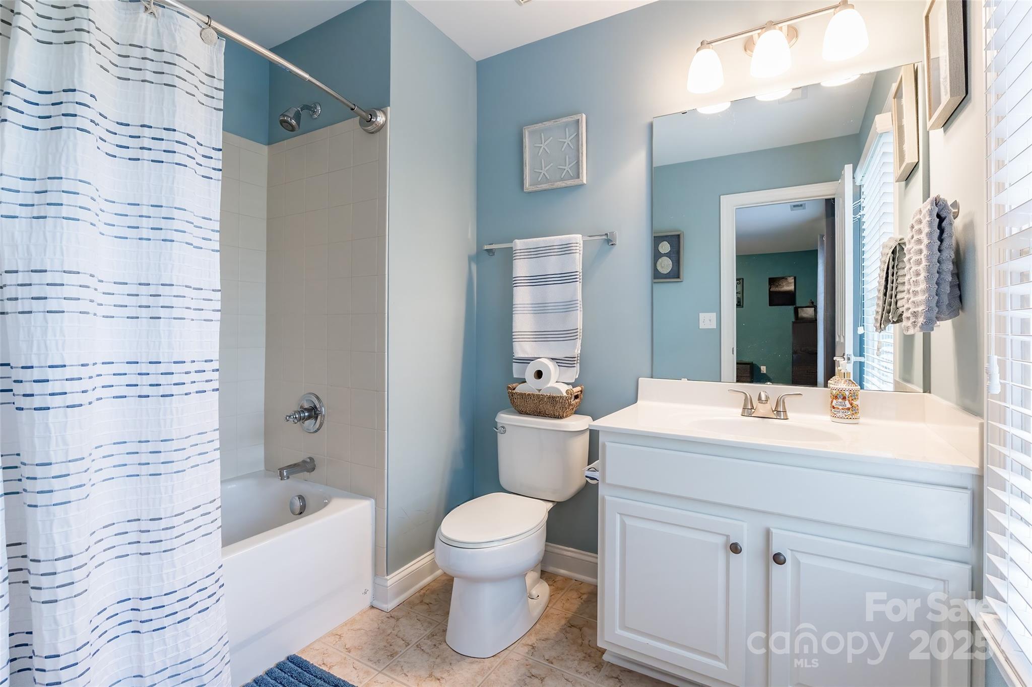 Lake Shore - Residential