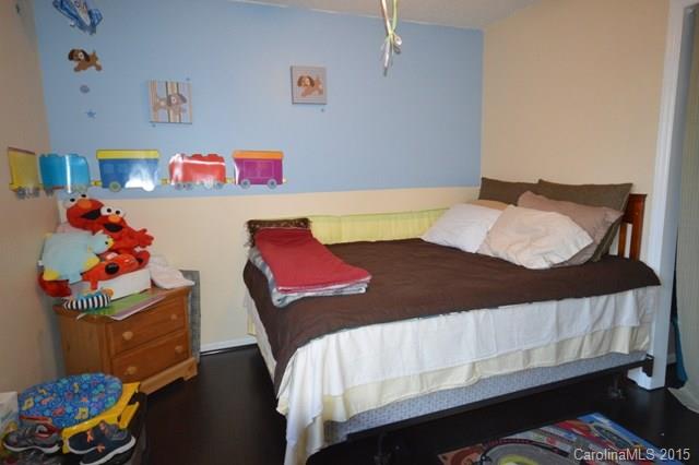 Glenwood Manor - Residential