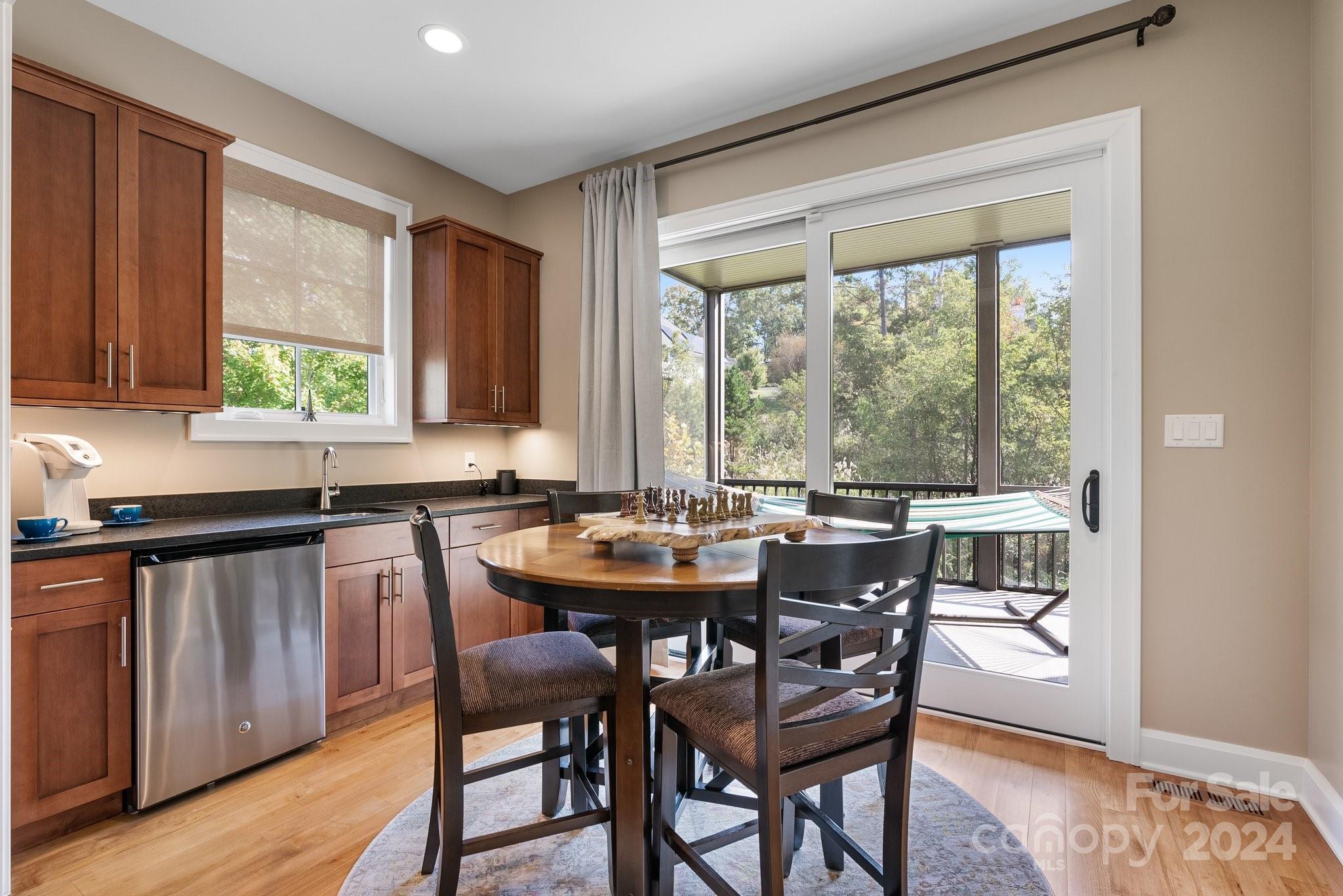 Thoms Estate - Residential