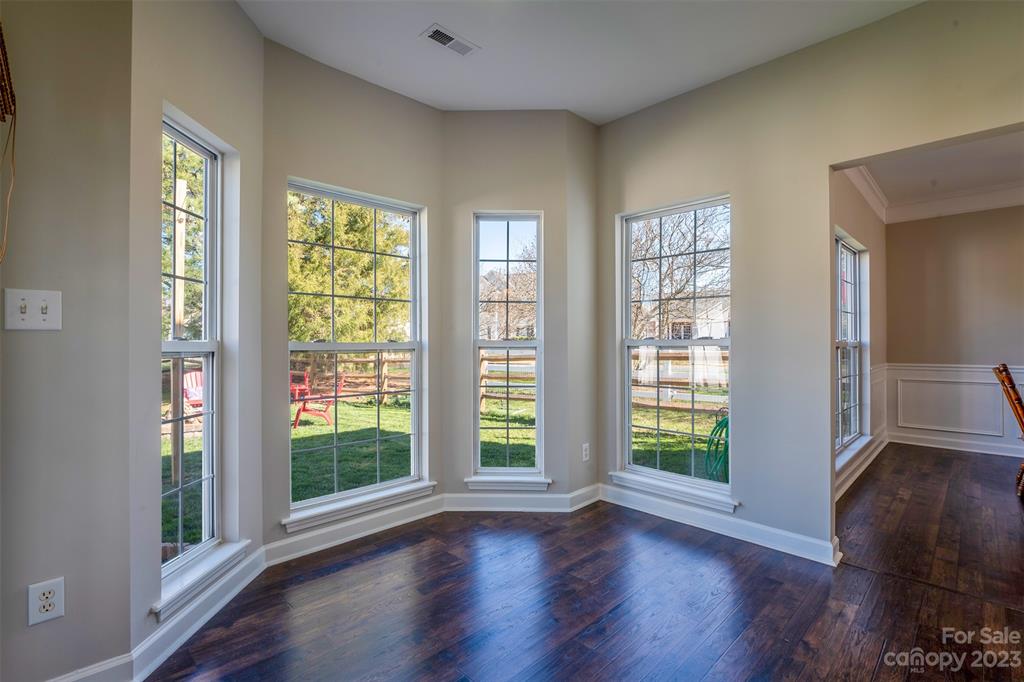 Knightsbridge - Residential