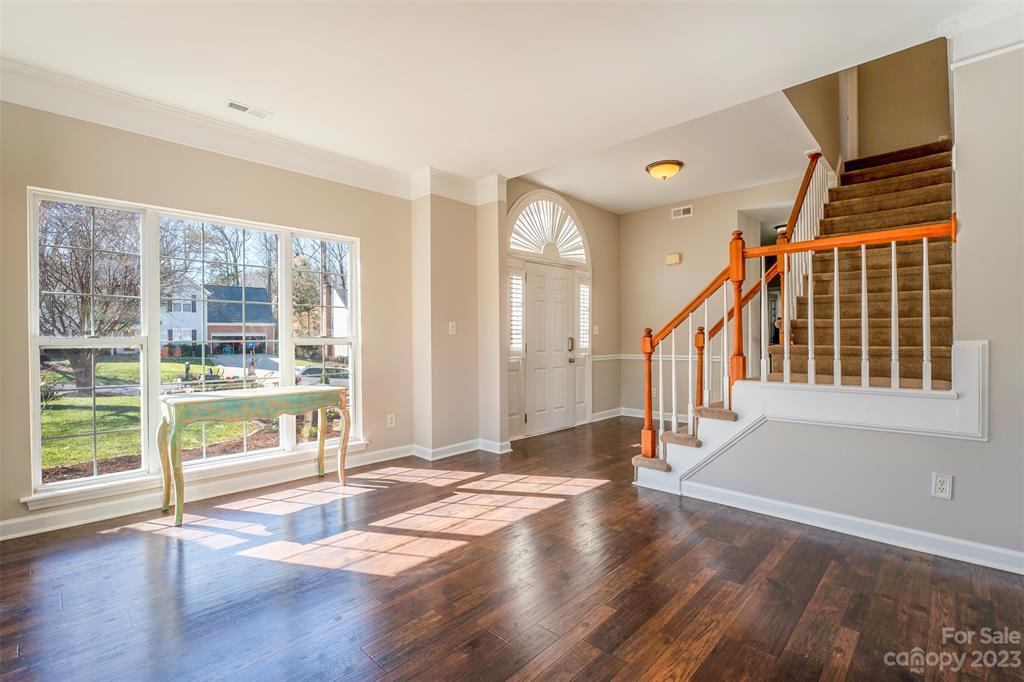 Knightsbridge - Residential