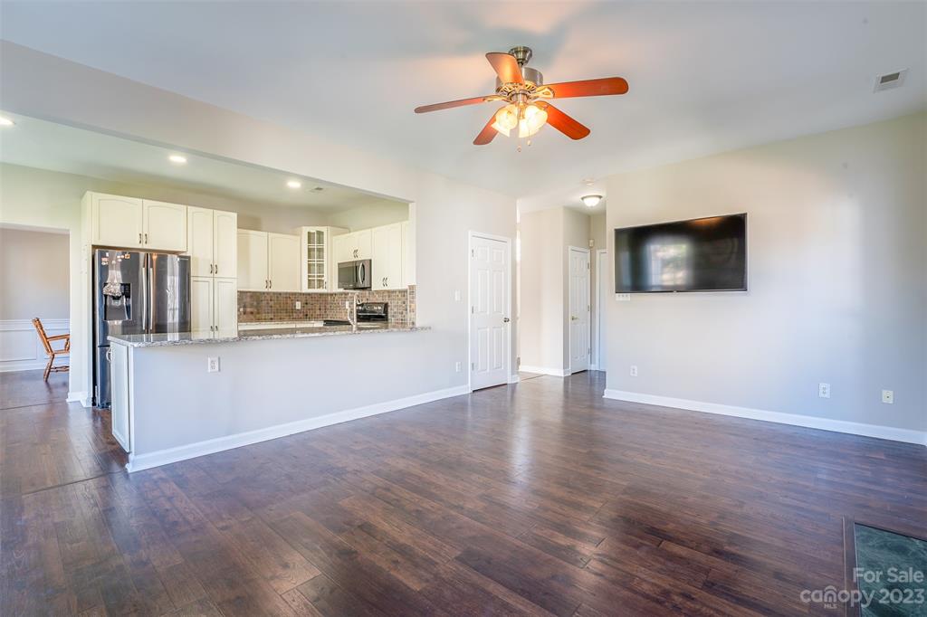 Knightsbridge - Residential