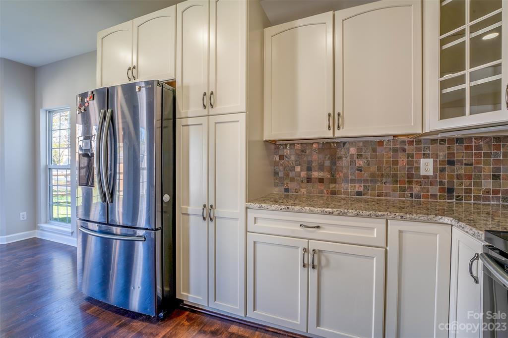 Knightsbridge - Residential