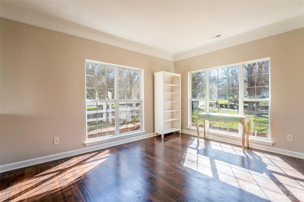 Knightsbridge - Residential