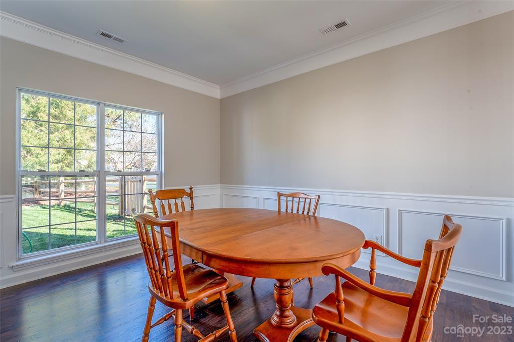 Knightsbridge - Residential