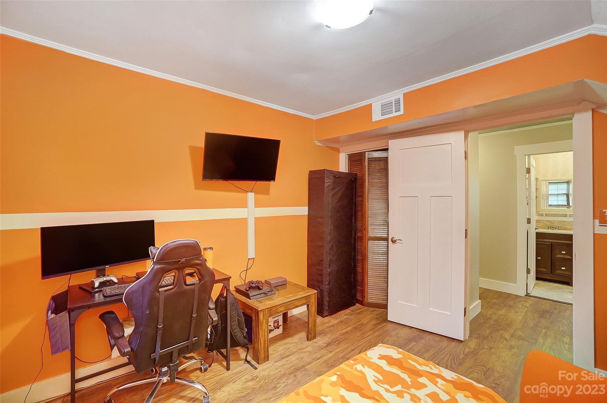 Hillcrest - Residential