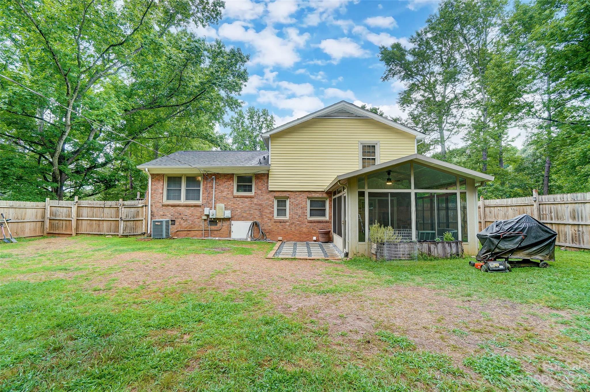 Hillcrest - Residential