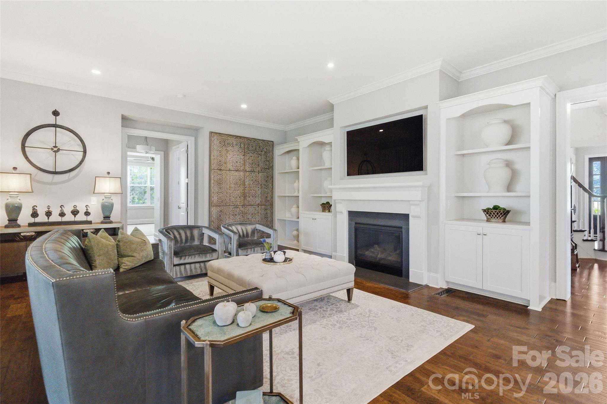 Riverchase Estates - Residential