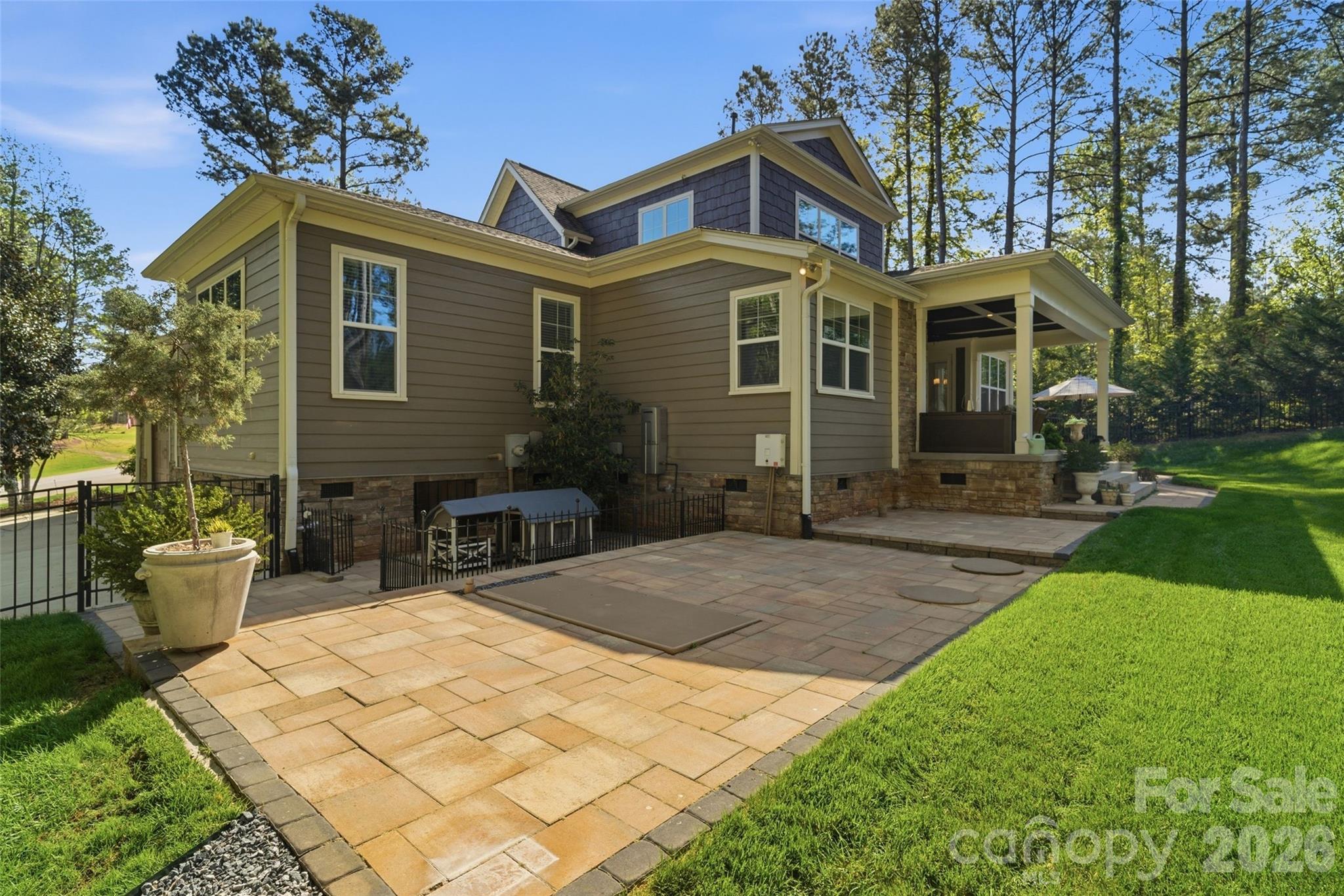 Riverchase Estates - Residential