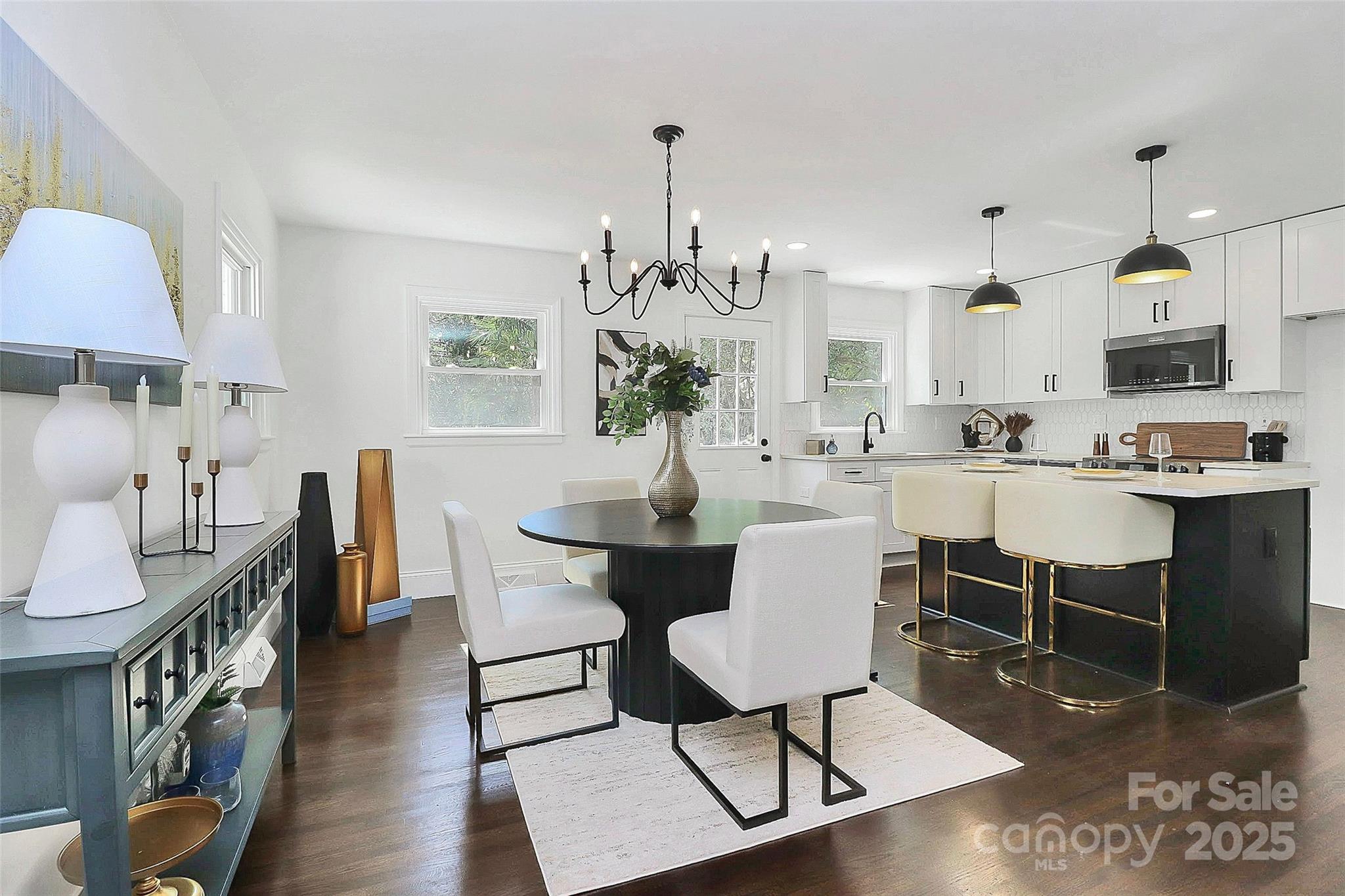 2038 Sandhurst Drive