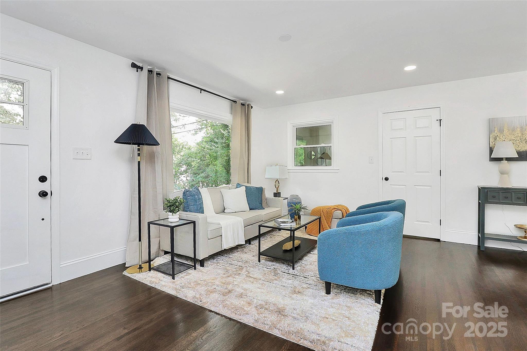 2038 Sandhurst Drive