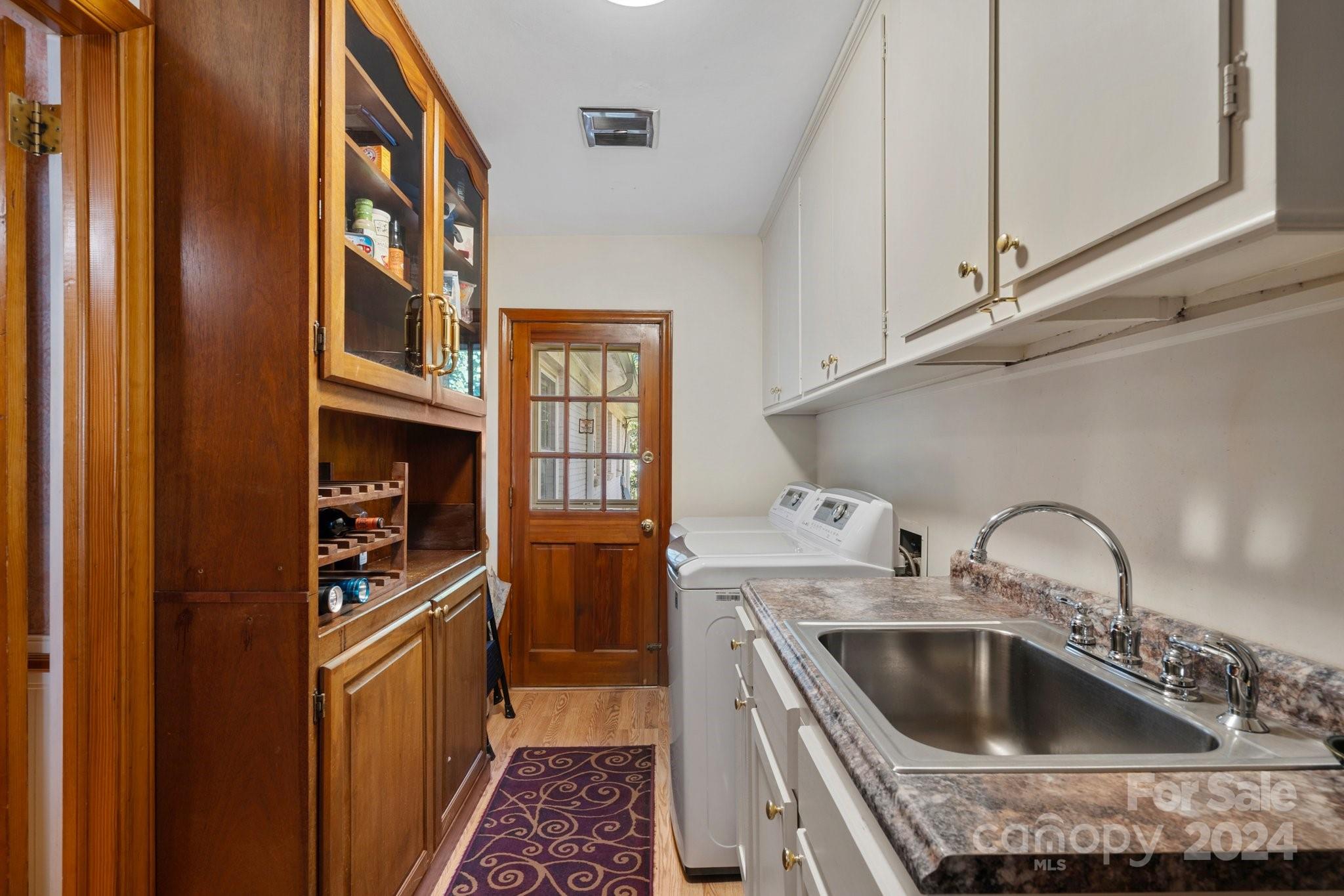 Lansdowne - Residential