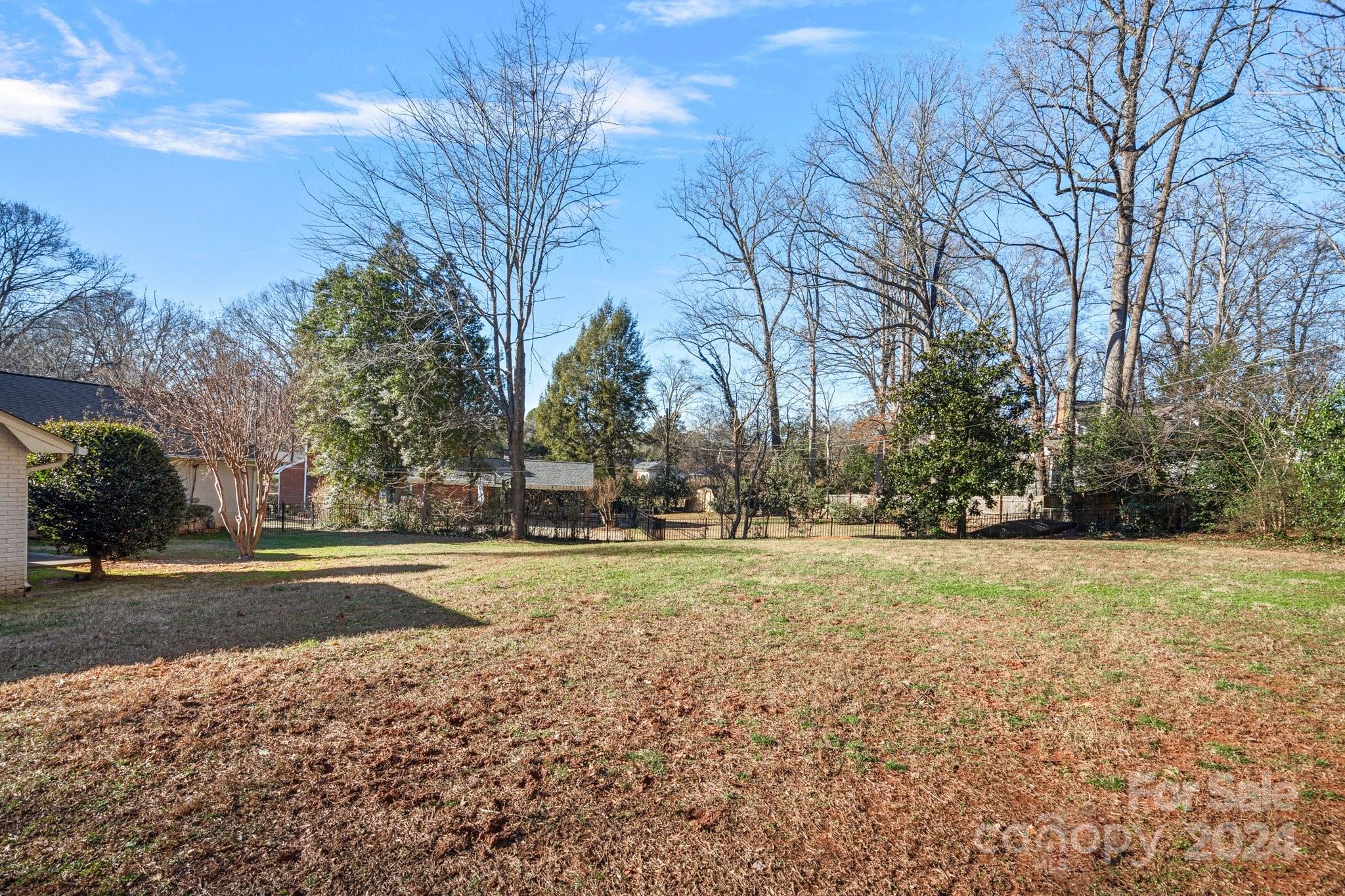 Lansdowne - Residential