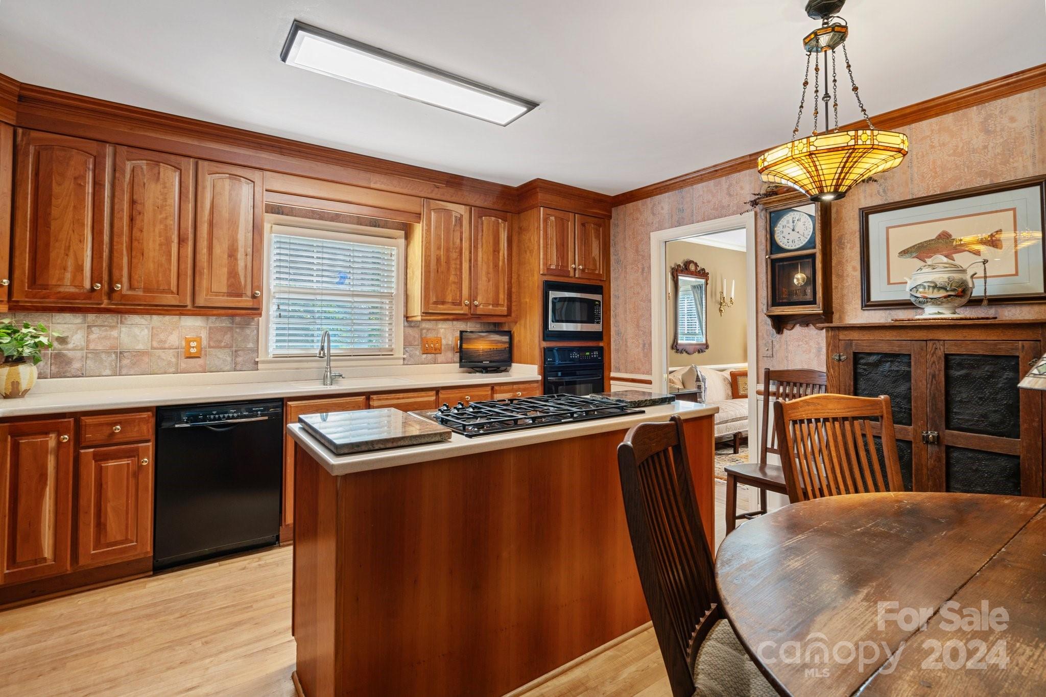 Lansdowne - Residential