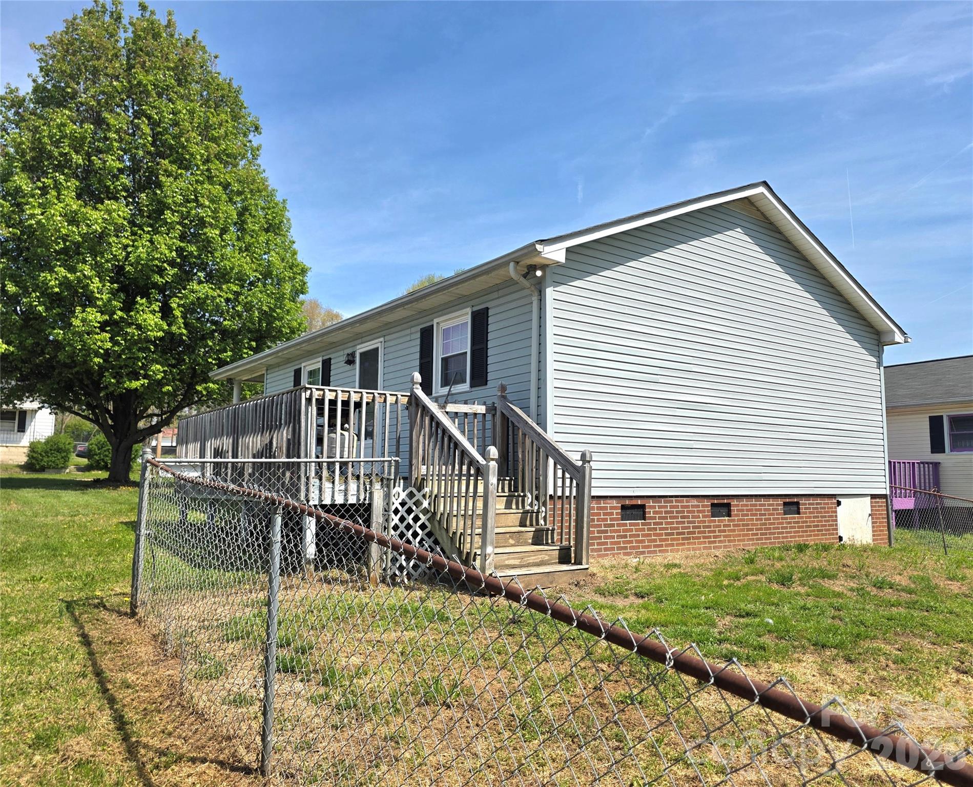 220 E Alabama Avenue