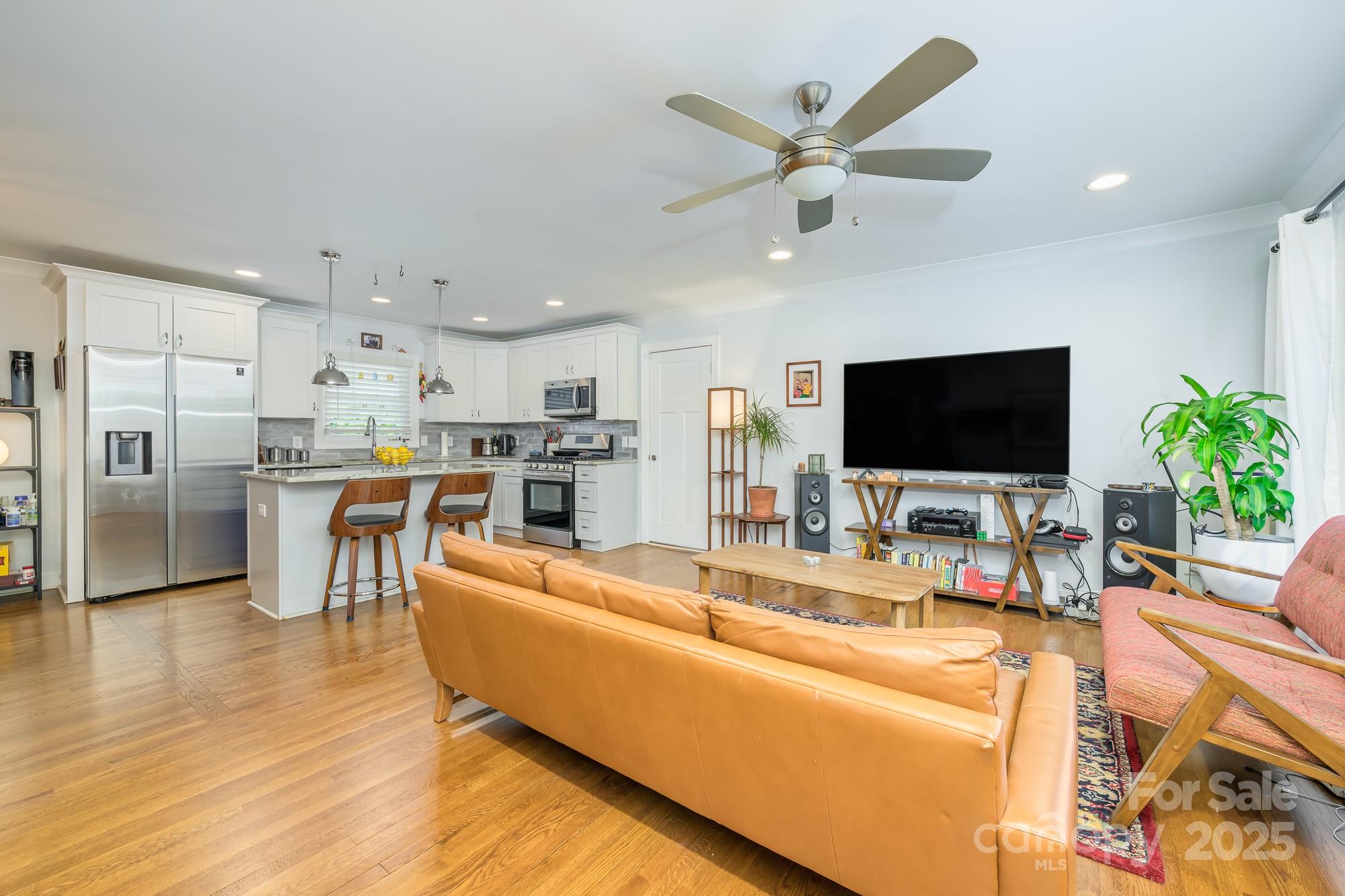 4838 Holbrook Drive