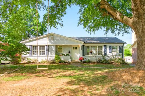 4838 Holbrook Drive Charlotte NC 28212