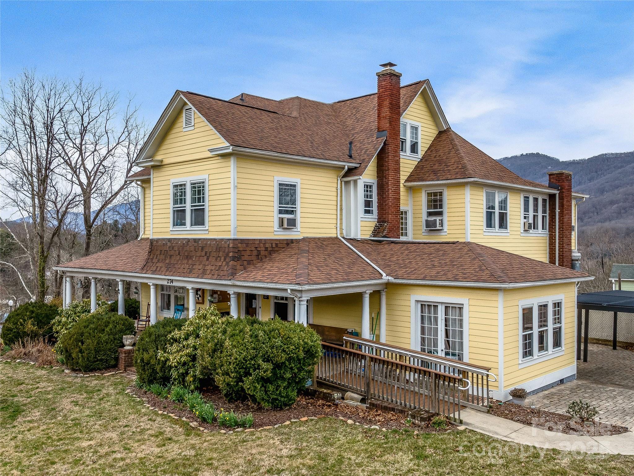274 S Main Street