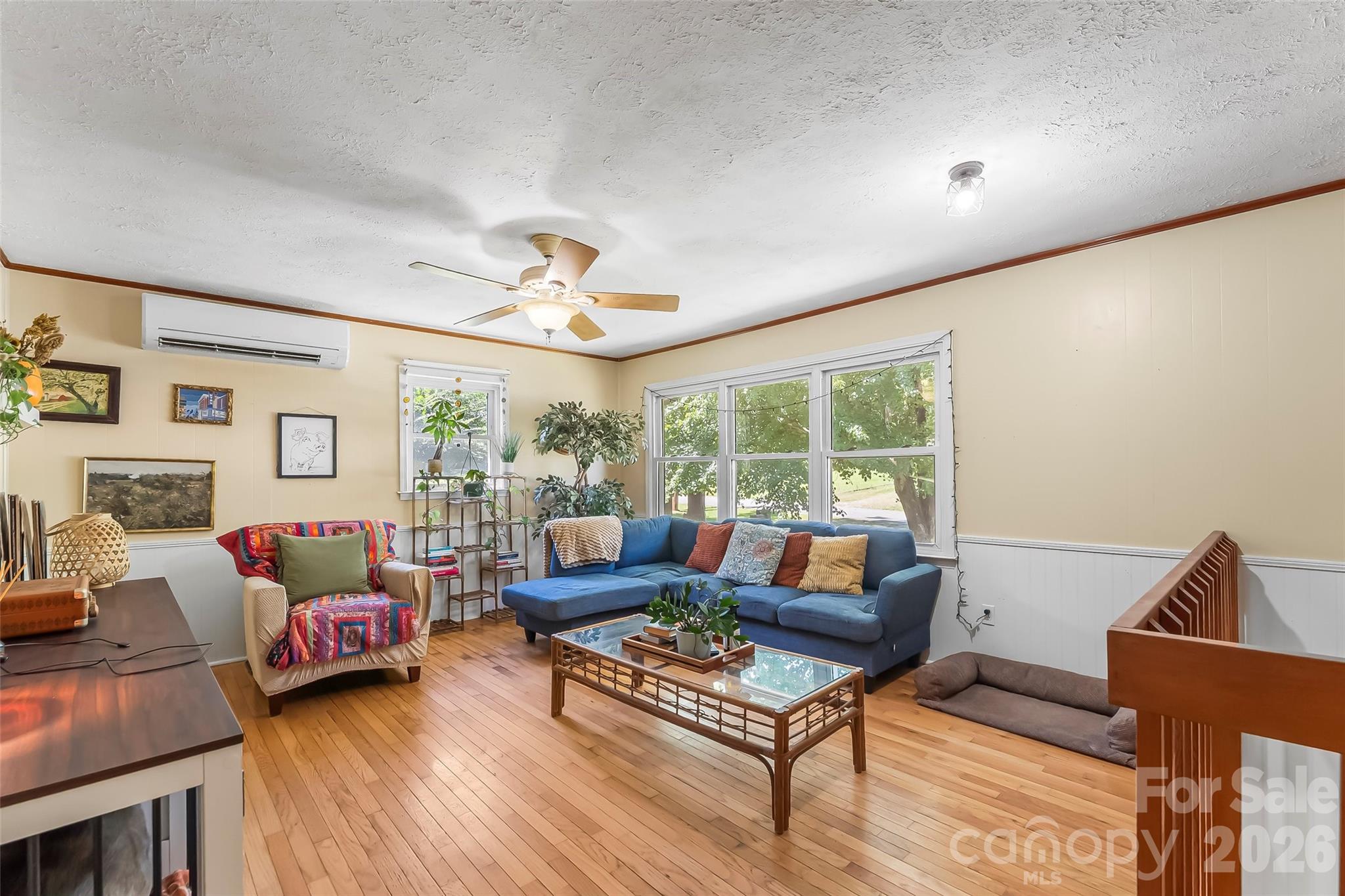 312 Hidden Valley Circle
