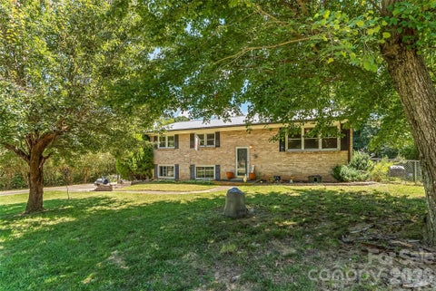 Photo of 312 Hidden Valley Circle, Canton, NC 28716 (MLS # 4417437)